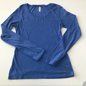 Long sleeve blue tee Size Large